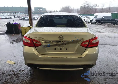 2016 Nissan Altima 2.5/2.5 S/2.5 Sl/2.5 Sr/2.5 Sv z USA, uszkodzony, nr VIN 1N4AL3AP9GN344647